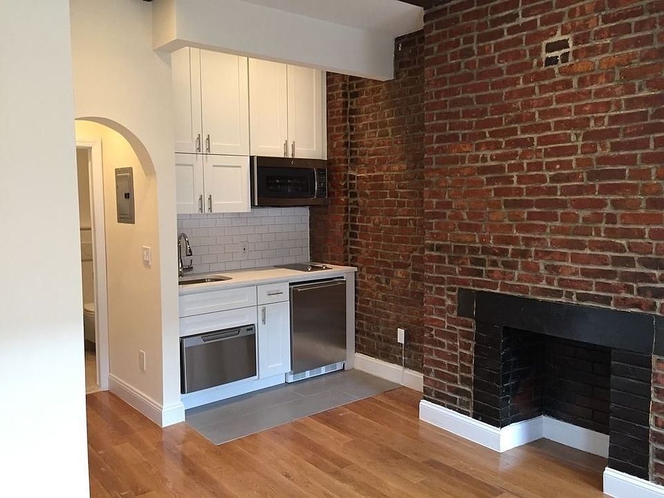 1st image of 224 Sullivan St APT C54