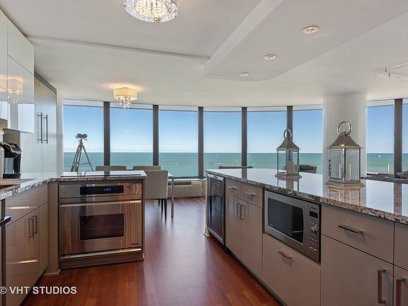 4th image of 505 N Lake Shore Dr #2004-5