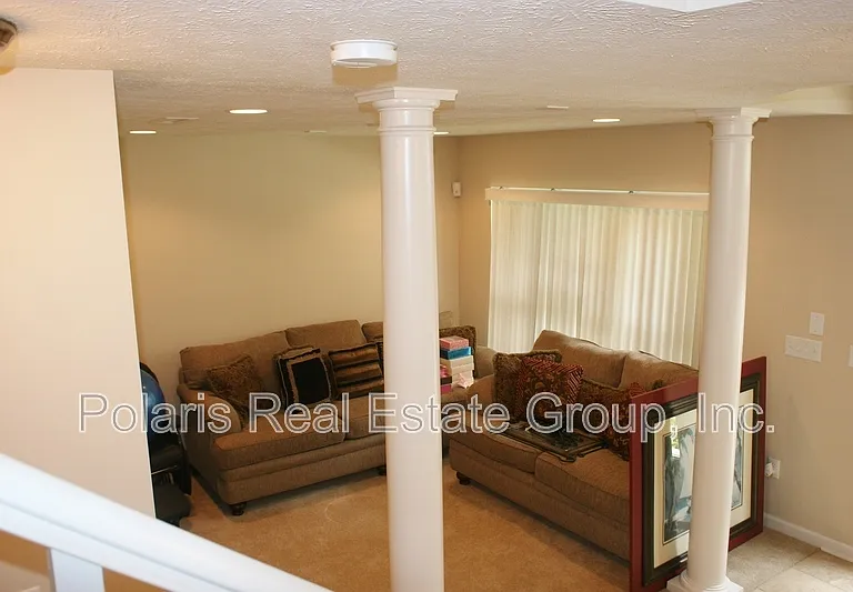 11912 Kelso Dr #4 — Photo 2