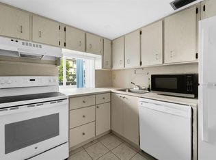 250 180th Dr APT 206, Sunny Isles Beach, FL 33160