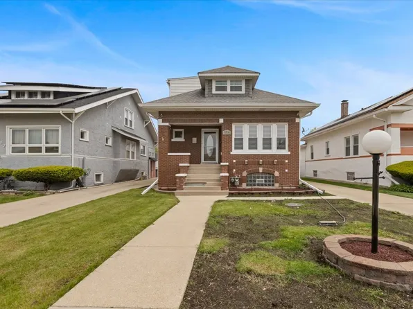 821 S 20th Ave, Maywood, IL 60153