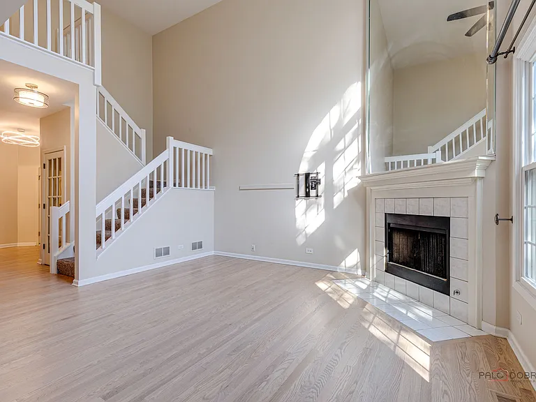 4405 Middleton Pl — Photo 9
