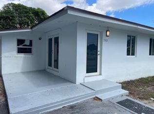 3301 NW 11th St #2, Miami, FL 33125