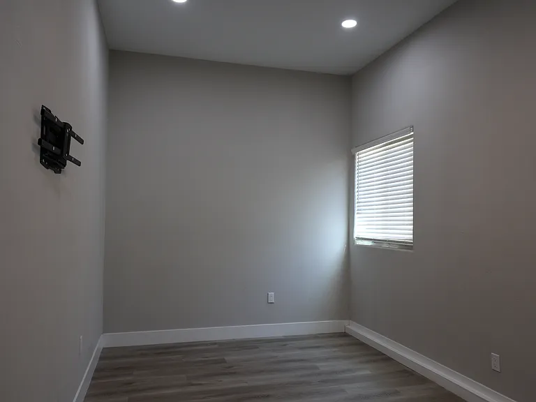 15408 Palm St #2 — Photo 21