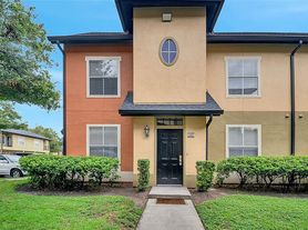 6005 Westgate Dr