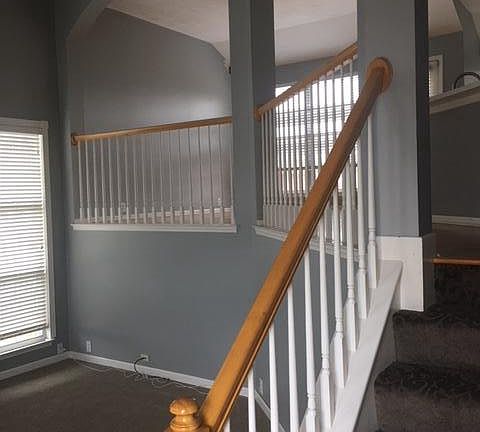 5th image of 613 SE Athens Dr