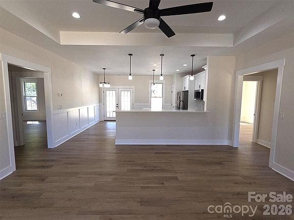 5th image of 613 Bethany Rd