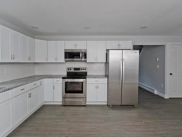 1012 Pine St — Photo 8