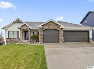8213 N 162nd St, Bennington, NE 68007