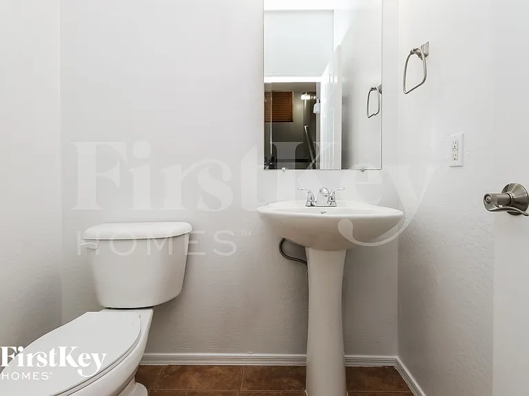 29010 N Cactus Cir — Photo 16