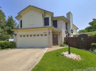 6042 Woodway Ct, San Antonio, TX 78249