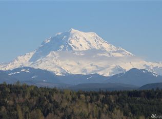 14201 Greenbelt Dr E, Sumner, WA 98391