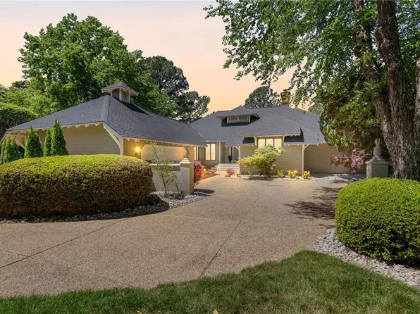 108 Broomfield Cir, Williamsburg, VA 23185