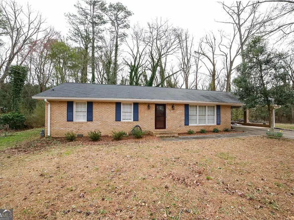 155 Westwood Ave, Bogart, GA 30622