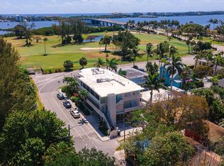 131 N Golfview Rd APT 4, Lake Worth, FL 33460