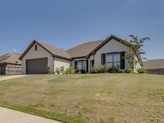 2nd image of 505 Remington Cir