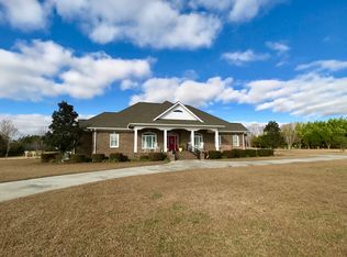139 Mill Creek Dr, Fitzgerald, GA 31750
