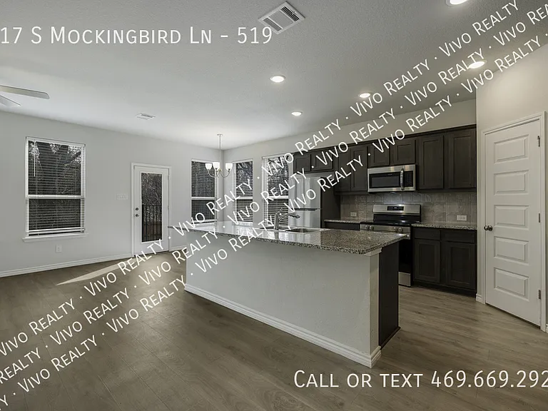 517 S Mockingbird Ln #519 — Photo 7