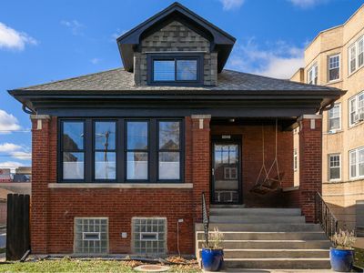 4500 N Harding Ave, Chicago, IL, 60625