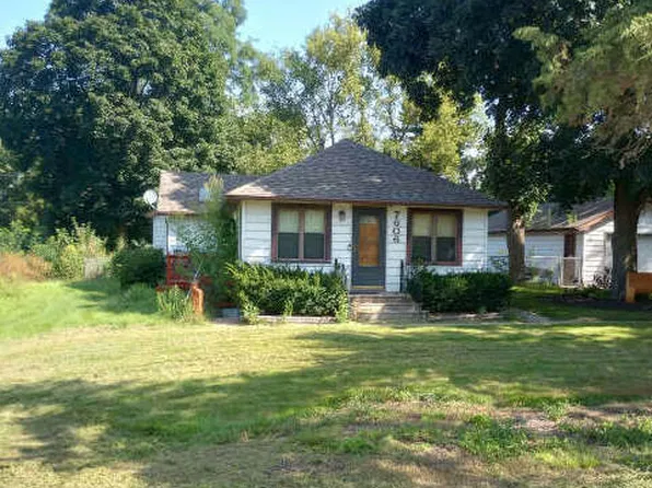 7606 Pheasant Rd, Wonder Lake, IL 60097