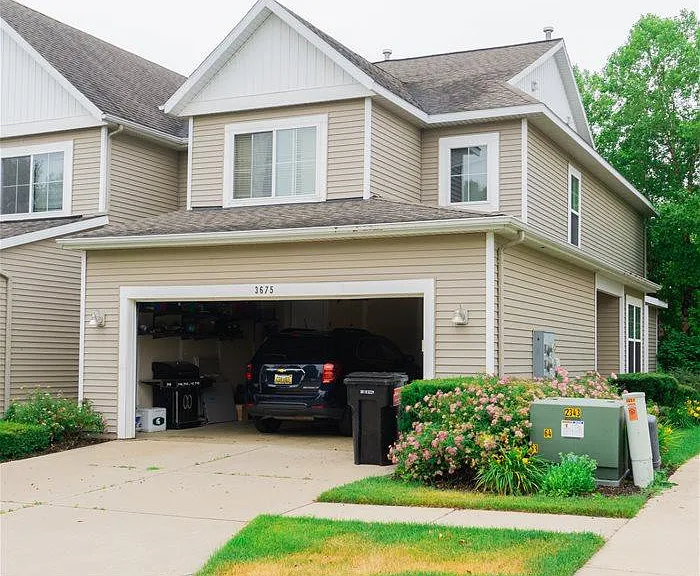 3675 Andover Ln — Photo 1