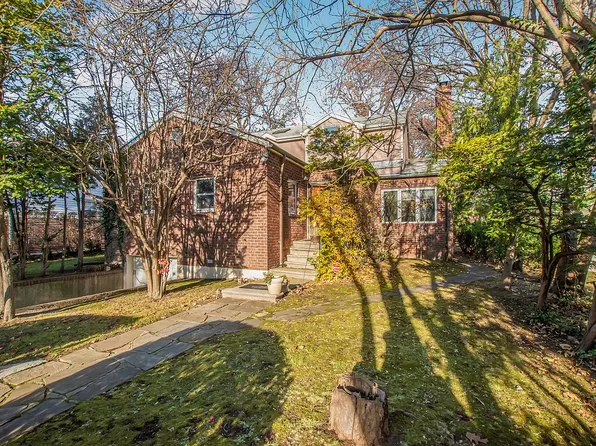 617 W 227th St, Bronx, NY 10463