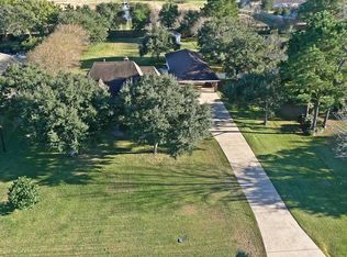 905 Murphy Ln, Friendswood, TX 77546