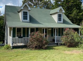 4876 Chapel Hill Rd, Southside, TN 37171