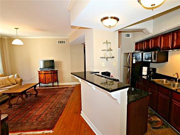 2nd image of 333 Julia St APT 213