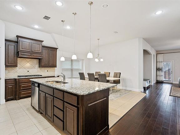 5th image of 5428 Tuxbury Pond Dr