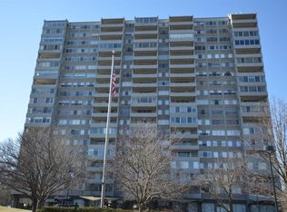 2324 Madison Rd Unit 1102, Cincinnati, OH 45208