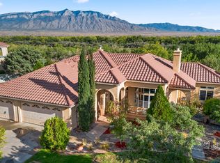 2054 Rivers Edge Dr NE, Rio Rancho, NM 87144