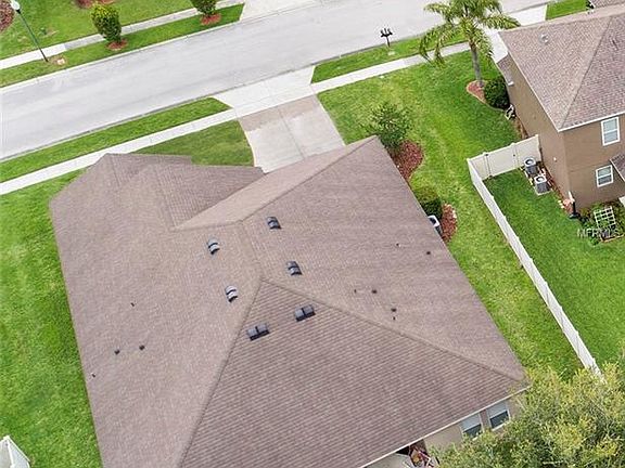3rd image of 3477 McCormick Woods Dr