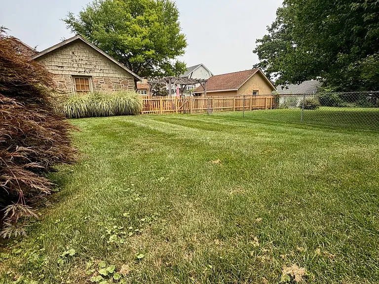 25 N Concord Rd — Photo 37