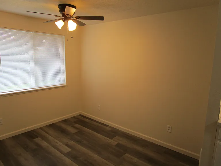 2103 SW 257th Ave — Photo 5