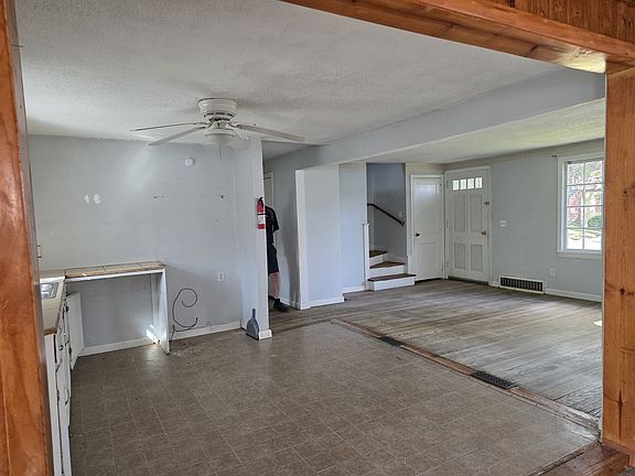 4th image of 78 Massreco St