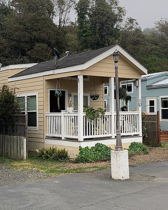1st image of 32200 N Harbor Dr #13