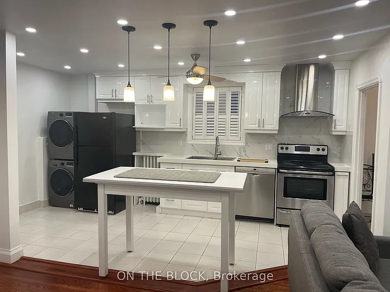216 Donlands Ave — Photo 4