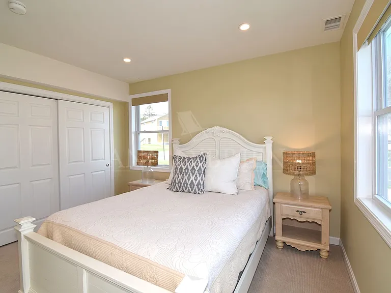 20 Walcott Ave — Photo 20