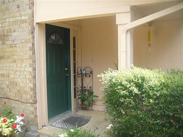 1st image of 611 Lost Springs Ct