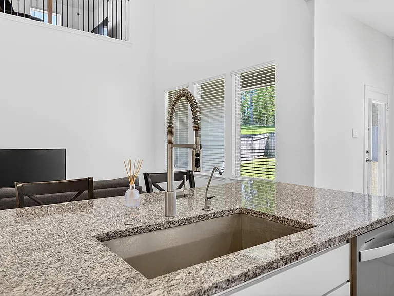 1502 Crystal Falls Dr — Photo 19