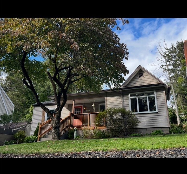 1st image of 1017 Emerson Ave