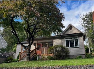 1017 Emerson Ave, Parkersburg, WV 26104