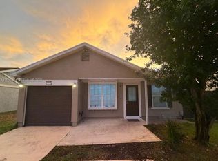 22979 Sandalfoot Blvd, Boca Raton, FL 33428