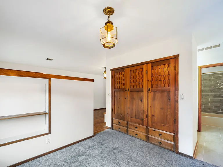 207 & 211 W Water St — Photo 8