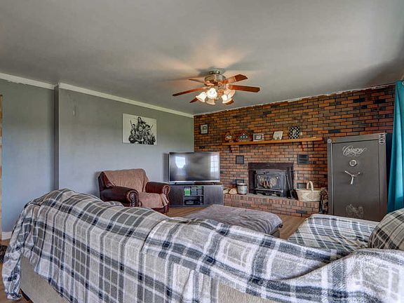 2nd image of 13744 E County Road 1075 N