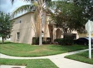 18227 Sandy Pointe Dr, Tampa, FL 33647