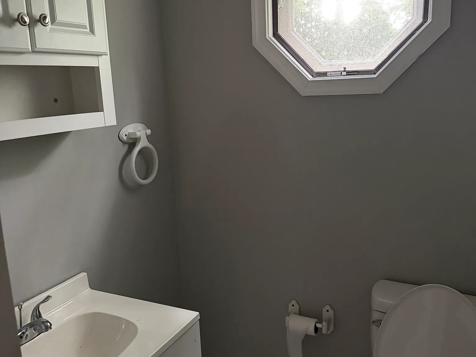 3 bed, 1.5 bath, 1280 sqft, $1,400 — Photo 4