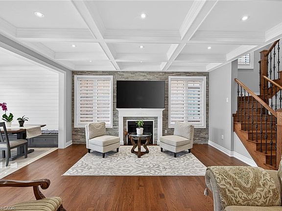 4th image of 77 McMichael Ave