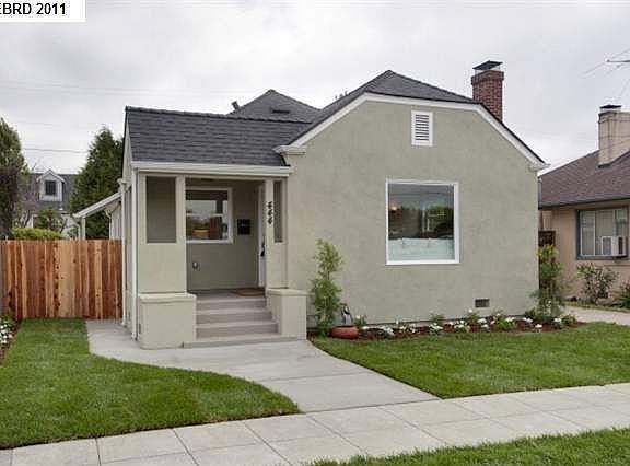2nd image of 444 McLaughlin St
